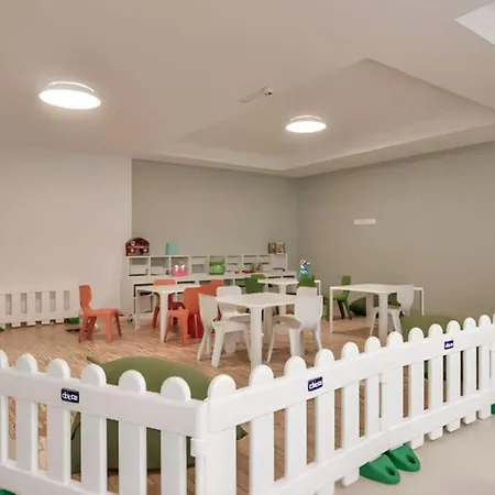 Sea View Luxury Penthouse Deveses Lägenhet